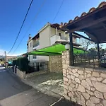 Alkionis Garden View Lejlighedshotel