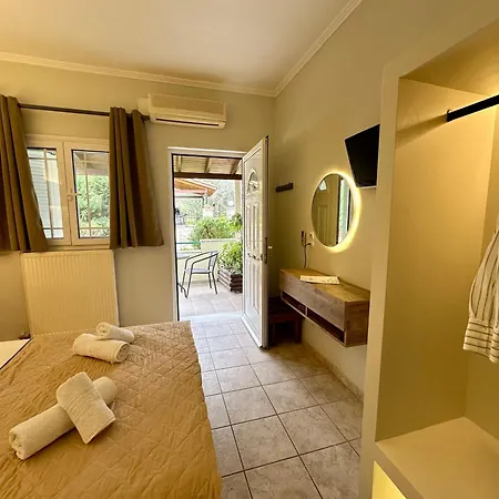 アパートホテル Alkionis Garden View Lefkáda