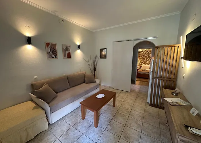 Alkionis Garden View מלון דירות Lefkáda