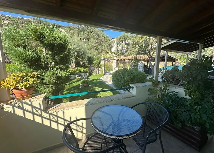 Alkionis Garden View מלון דירות *