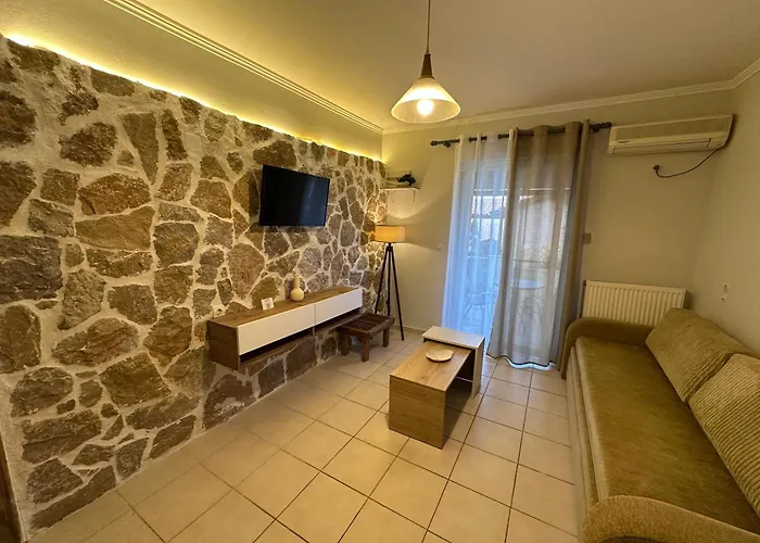 Alkionis Garden View מלון דירות Lefkáda